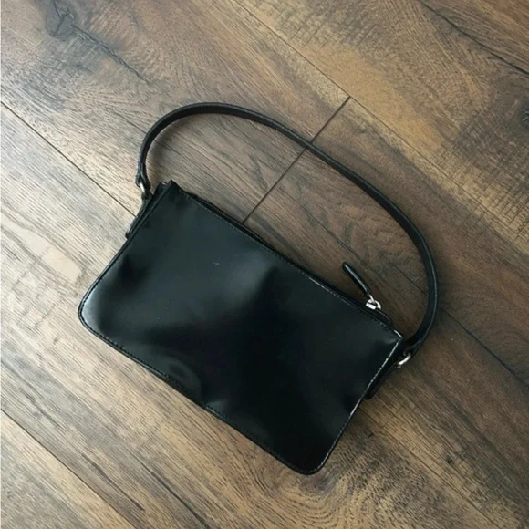 Sleek Black Patent Handbag - Picture 2 of 2